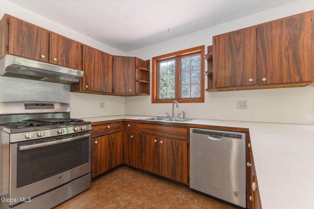163 Aviation Road, Queensbury, NY 12804