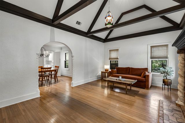2803 Cain Boulevard, Dallas, TX 75211