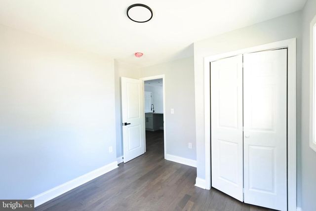 5100 QUEENS STROLL PL SE, Washington, DC 20019