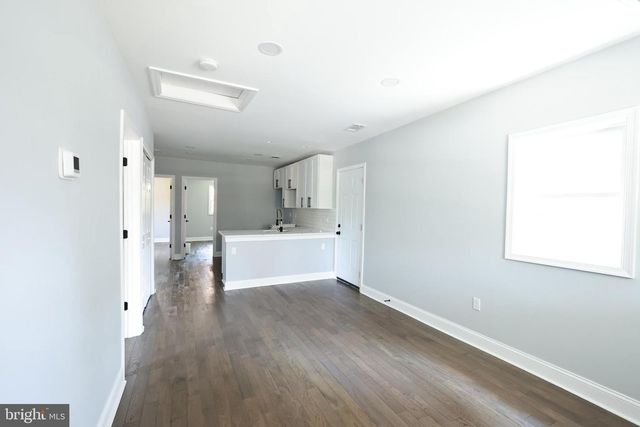 5100 QUEENS STROLL PL SE, Washington, DC 20019
