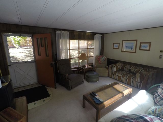 7841 W 28 Road, Slagle Twp, MI 49638