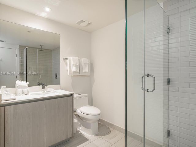 4010 S Ocean Drive R2905, Hollywood, FL 33019