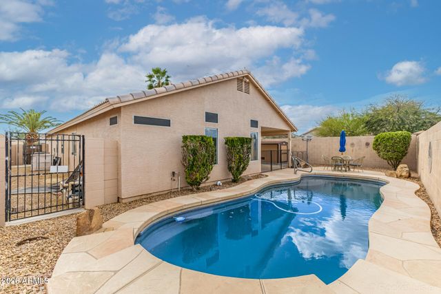 16243 N OACHS Drive, Surprise, AZ 85374