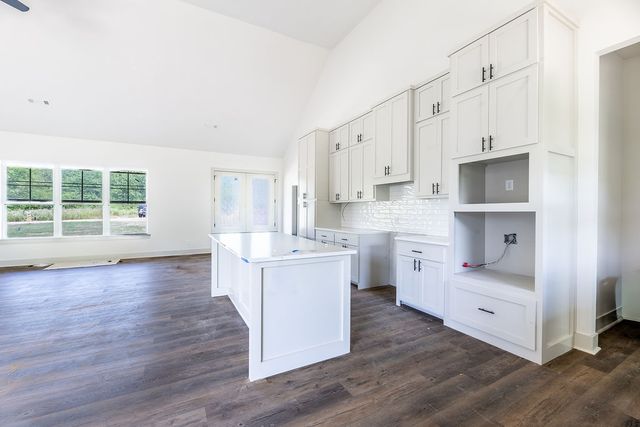 295 Oak Knoll Drive, Fayetteville, AR 72701