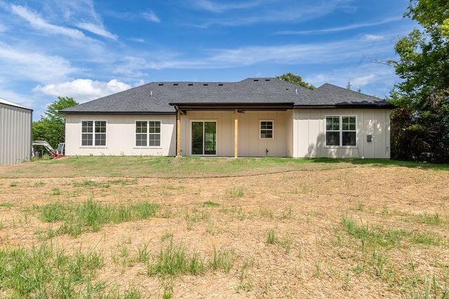 295 Oak Knoll Drive, Fayetteville, AR 72701