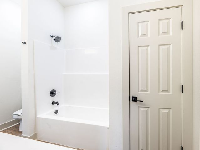295 Oak Knoll Drive, Fayetteville, AR 72701