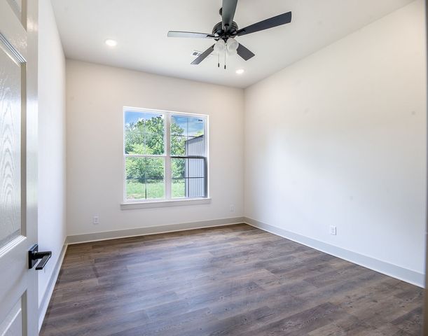 295 Oak Knoll Drive, Fayetteville, AR 72701