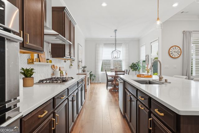 539 Edgewater Drive, Canton, GA 30115