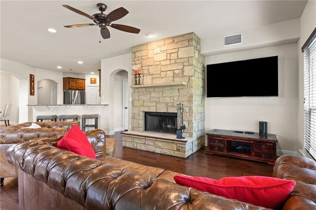 110 Oak Glen CV, Austin, TX 78734