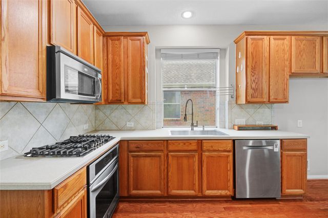 1293 Ocean Manor Lane, League City, TX 77573