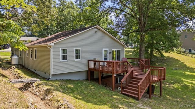 10050 S General Blvd, North Chesterfield, VA 23237