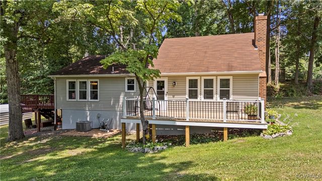 10050 S General Blvd, North Chesterfield, VA 23237