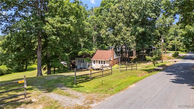 10050 S General Blvd, North Chesterfield, VA 23237