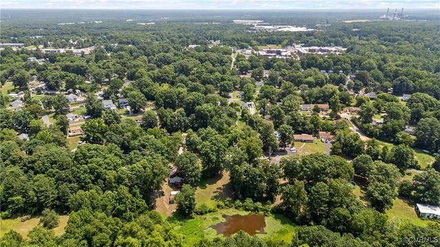 10050 S General Blvd, North Chesterfield, VA 23237