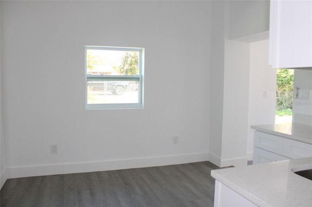 2708 W ELM STREET, Tampa, FL 33614