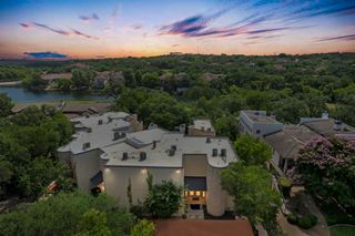 1 Crystal Springs Court CT H, The Hills, TX 78738