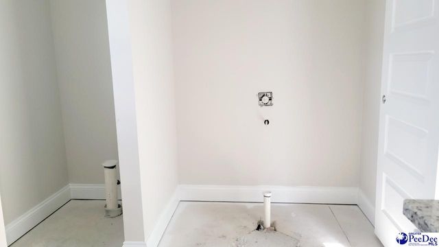 1039 Wessex, Florence, SC 29501