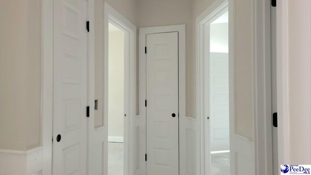 1039 Wessex, Florence, SC 29501