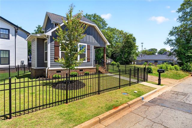 204 A Wilkins Street, Greenville, SC 29605