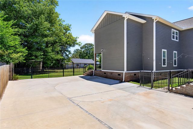 204 A Wilkins Street, Greenville, SC 29605