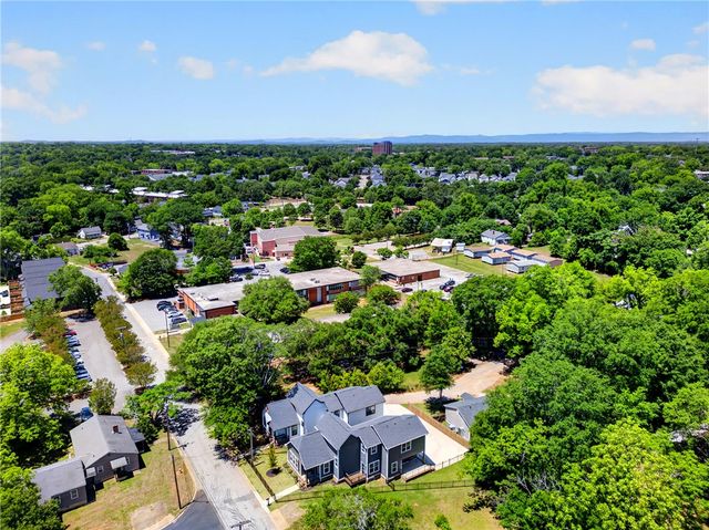 204 A Wilkins Street, Greenville, SC 29605