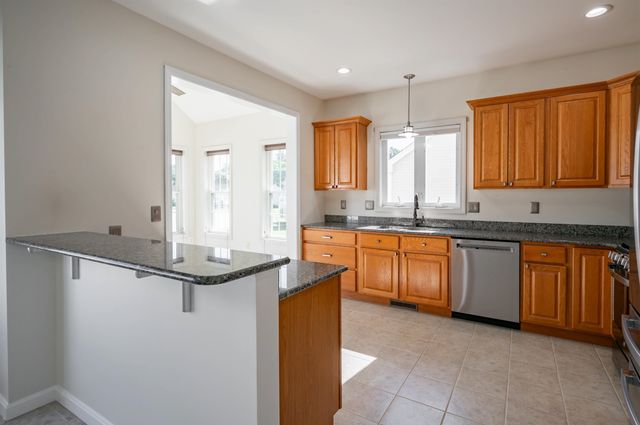 2 Usher Lane, Merrimack, NH 03054