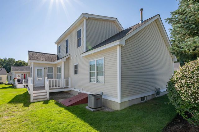 2 Usher Lane, Merrimack, NH 03054