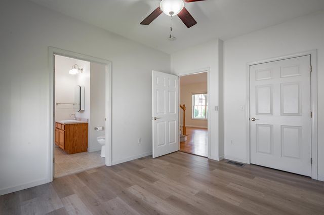 2 Usher Lane, Merrimack, NH 03054