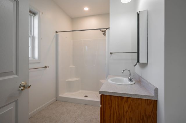 2 Usher Lane, Merrimack, NH 03054