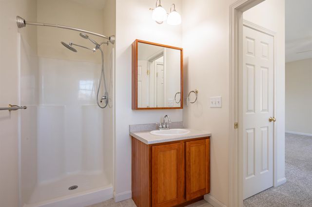 2 Usher Lane, Merrimack, NH 03054