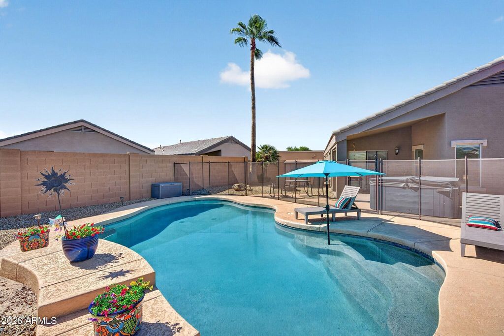 1108 E MADDISON Street, San Tan Valley, AZ 85140 — photo 2