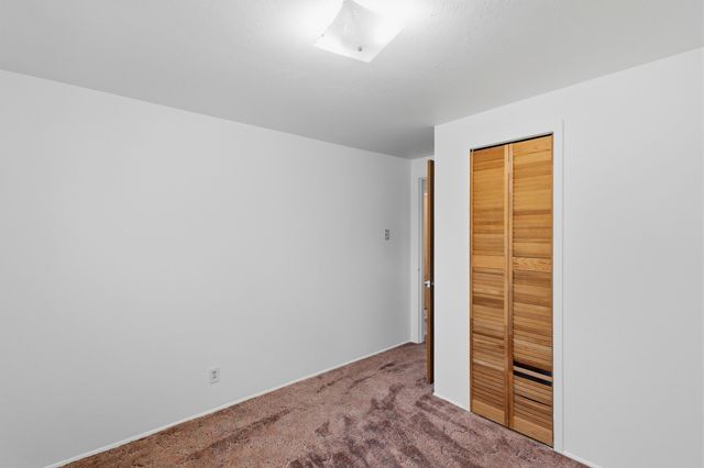 11016 Morris Court NE, Albuquerque, NM 87112