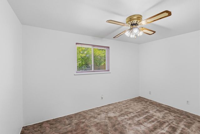 11016 Morris Court NE, Albuquerque, NM 87112
