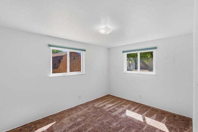 11016 Morris Court NE, Albuquerque, NM 87112