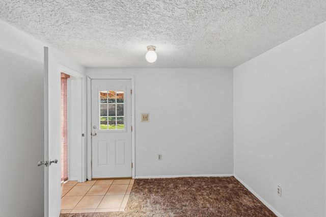 11016 Morris Court NE, Albuquerque, NM 87112
