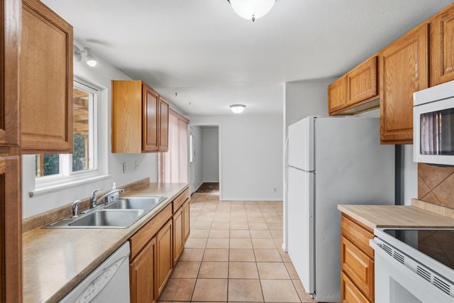 11016 Morris Court NE, Albuquerque, NM 87112