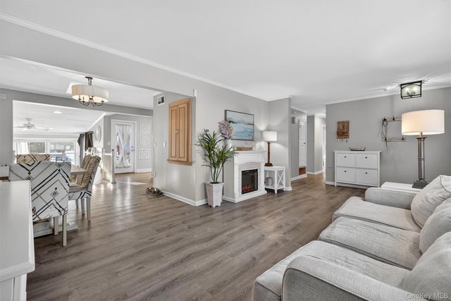 25 Beech Street, Nanuet, NY 10954