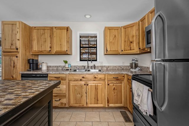 210 Sunset St, Unionville, TN 37180