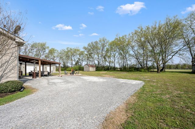 210 Sunset St, Unionville, TN 37180