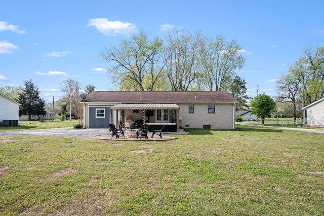 210 Sunset St, Unionville, TN 37180