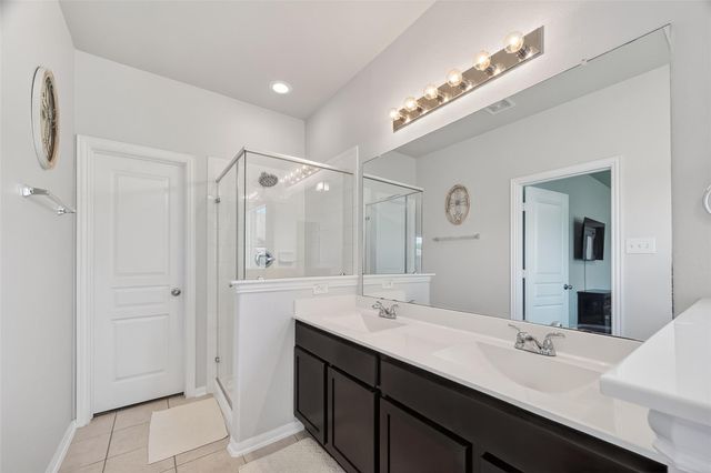 8630 Willet Street, Baytown, TX 77521