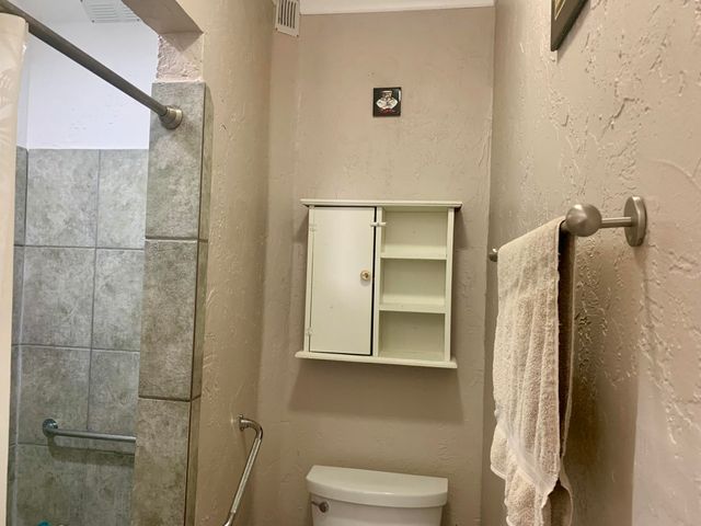 608 W Allen Avenue, Estancia, NM 87016