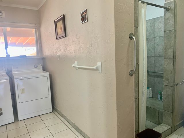 608 W Allen Avenue, Estancia, NM 87016