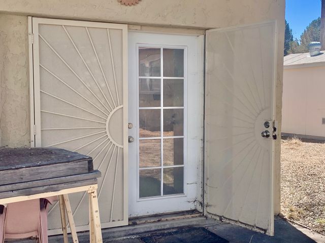 608 W Allen Avenue, Estancia, NM 87016