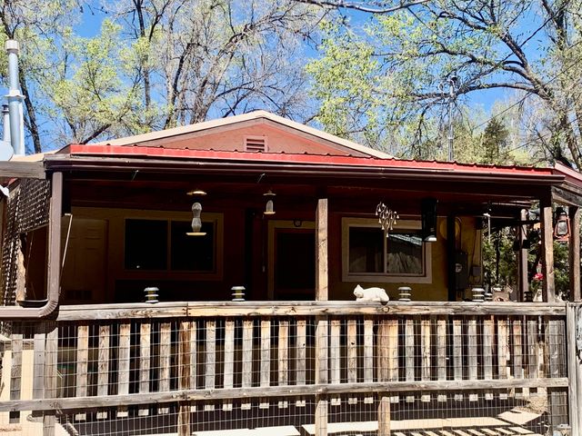 608 W Allen Avenue, Estancia, NM 87016