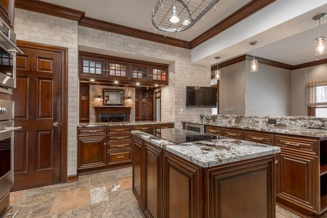 841 S ROUTE UU, Columbia, MO 65203