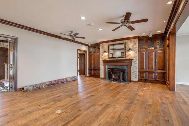 841 S ROUTE UU, Columbia, MO 65203