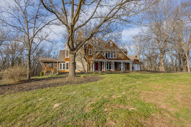 841 S ROUTE UU, Columbia, MO 65203