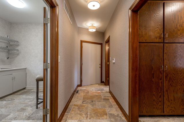 841 S ROUTE UU, Columbia, MO 65203