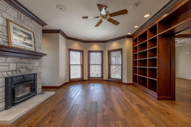 841 S ROUTE UU, Columbia, MO 65203